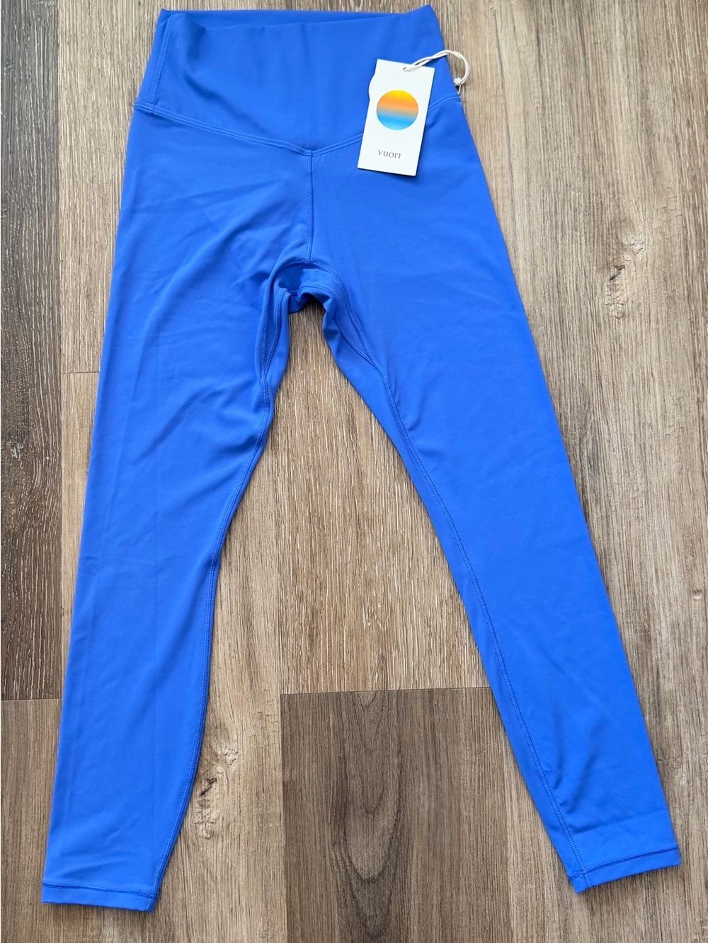 Vuori All The Form Legging-SHORT Bright Iris Sz XS VW4130-S Athletic NWT